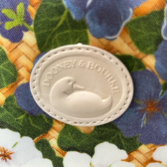 Coach tote - Picture 8 of 12